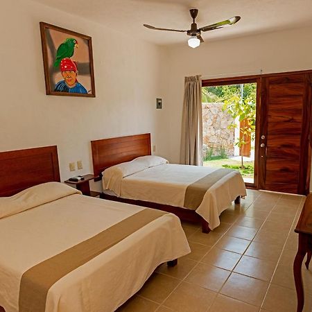 Hotel Casa Victoria Ζιουατανέχο Εξωτερικό φωτογραφία